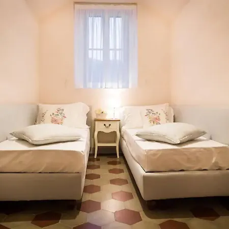 Emily Hotel