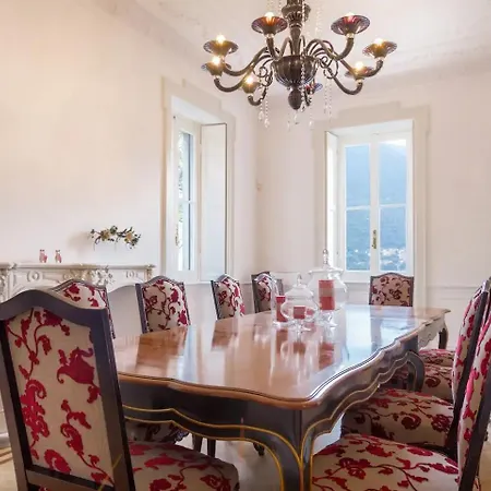 Emily Hotel Moltrasio